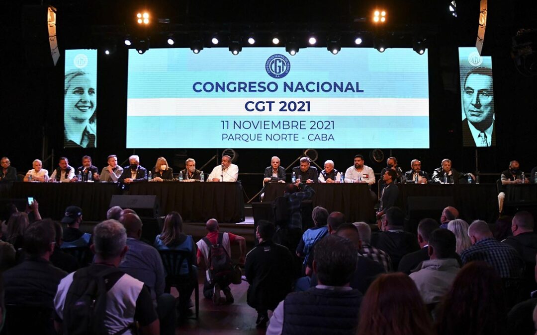Moyano, Acuña y Daer fueron consagrados para presidir la CGT