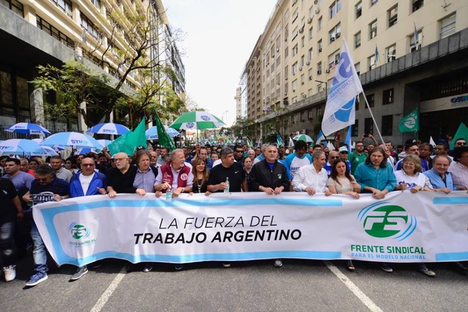 El Frente Sindical acordó con el Gobierno la suba del tope individual para percibir asignaciones familiares