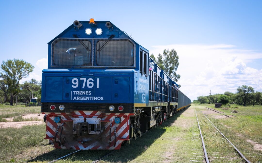 Más locomotoras recuperadas que vuelven a la vía