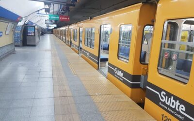 Paro en las cinco líneas del subte tras el asesinato de la mujer policía