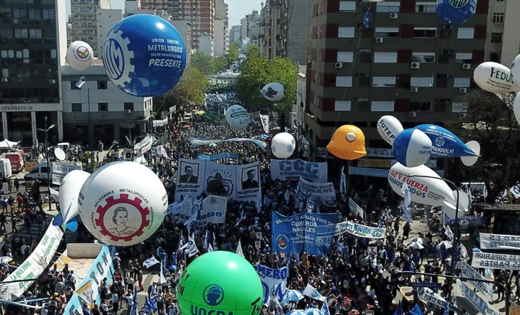 Luego de la masiva movilización de los estudiantes el miércoles movilizan los trabajadores contra Milei